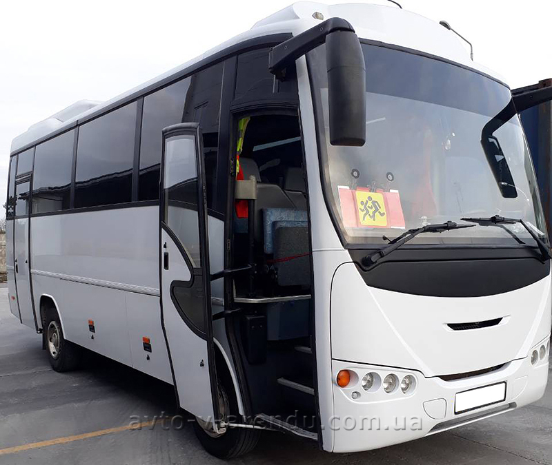 Оренда автобуса Isuzu Bus 30 місць