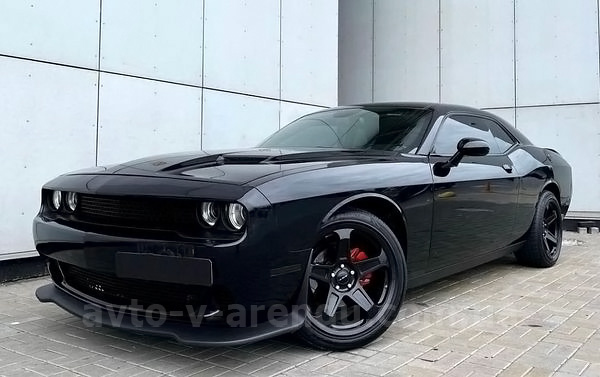 Оренда авто Dodge Challenger 3.6 black з водієм у Києві