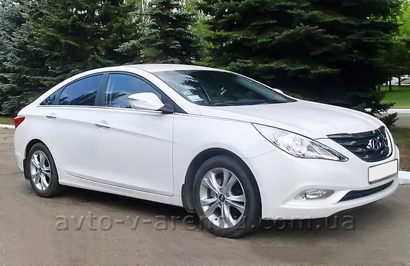 Оренда авто з водієм Hyundai Sonata