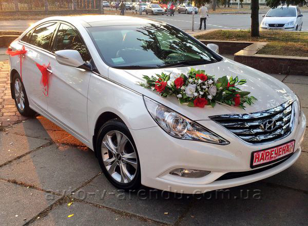 Оренда авто з водієм Hyundai Sonata