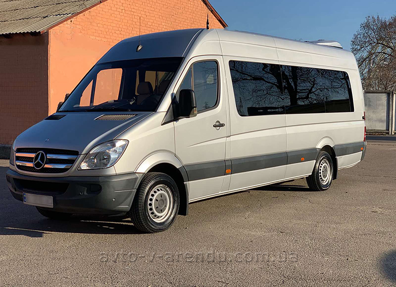 Оренда мікроавтобуса з водієм Mercedes Sprinter 20 місць silver