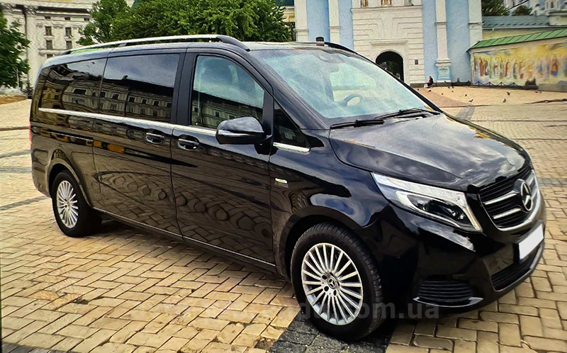 Оренда мікроавтобуса з водієм Mercedes V-сlass