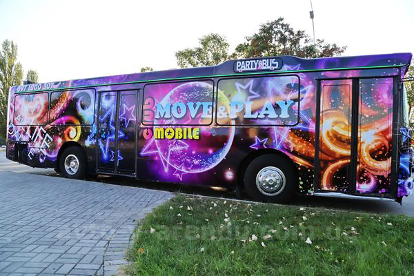 Оренда Party Bus Паті Бас Move & Play у Києві