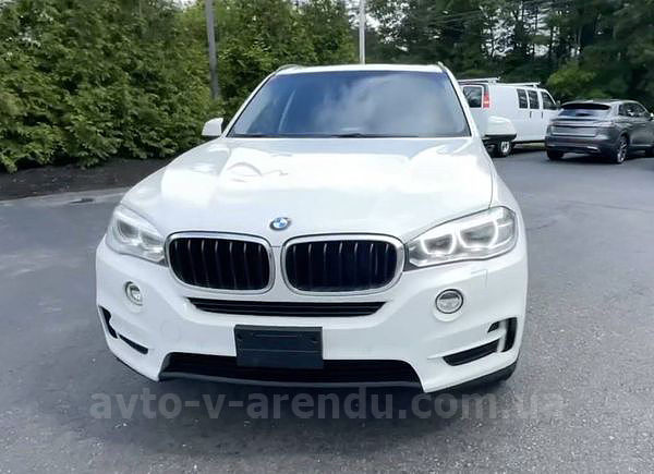 Оренда позашляховика джипа BMW X5 білий