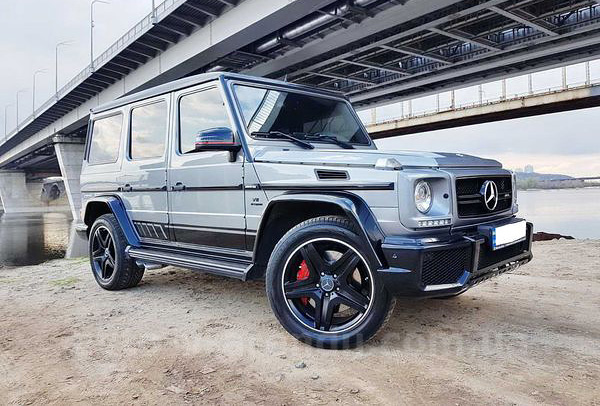 Оренда позашляховика з водієм Mercedes Gelandewagen G63 AMG silver