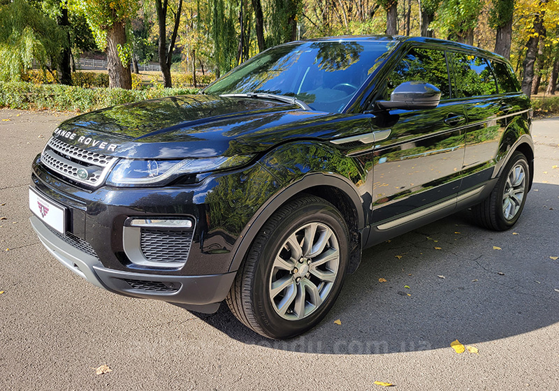 Оренда позашляховика з водієм Range Rover Evoque