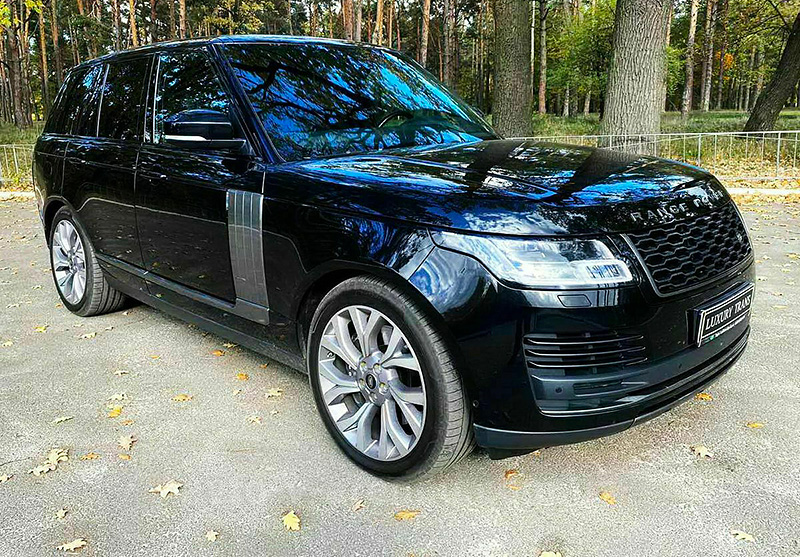 Оренда позашляховика у Києві Range Rover Vogue 4,4d