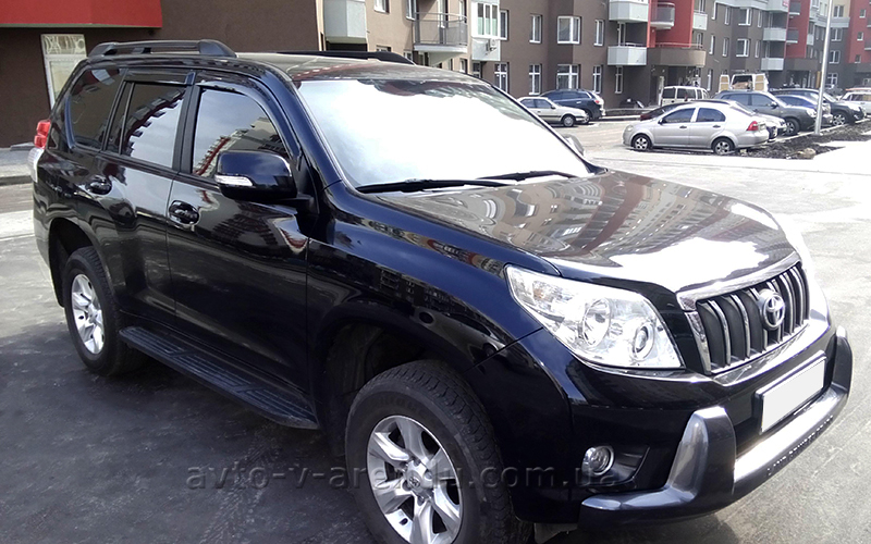 Оренда позашляховика з водієм Toyota Land Cruiser Prado 150
