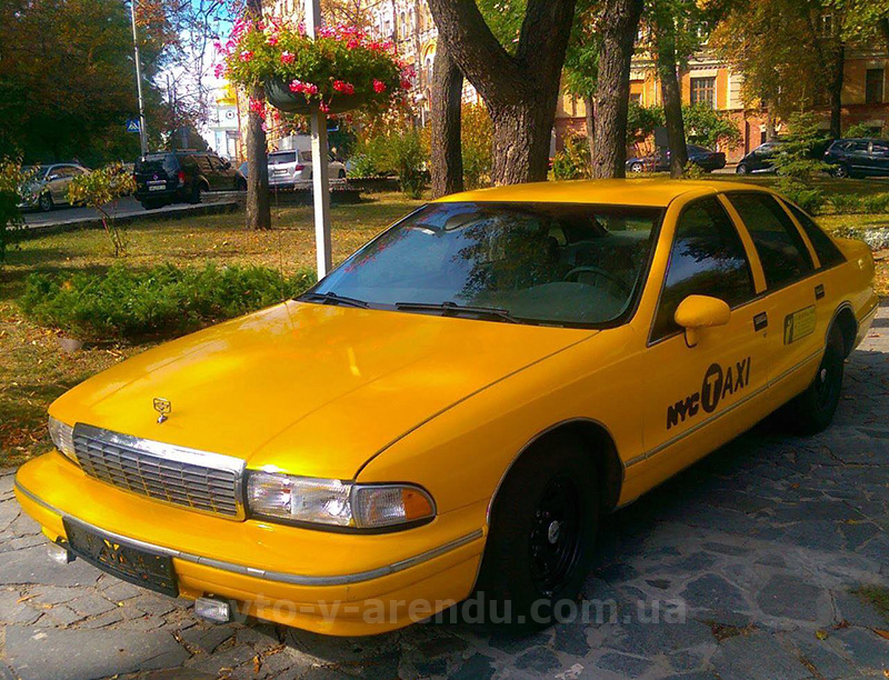 Оренда авто на зйомки жовте таксі Chevrolet Caprice
